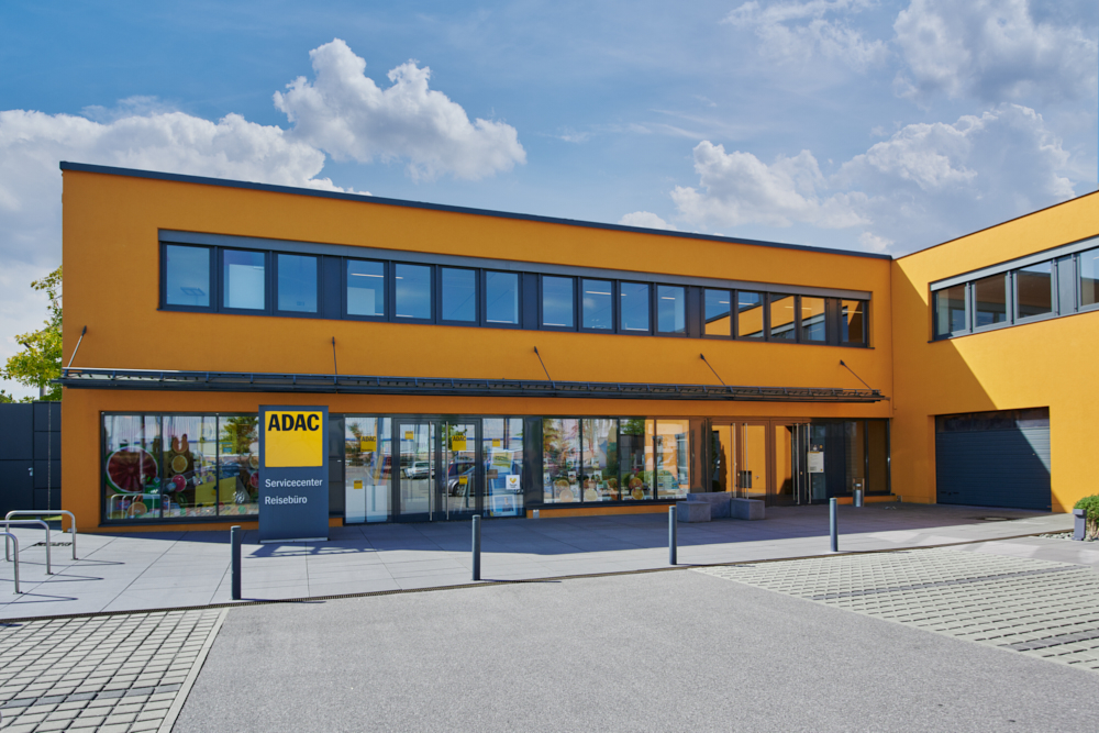 ADAC Geschäftsstelle & Reisebüro Straubing 5